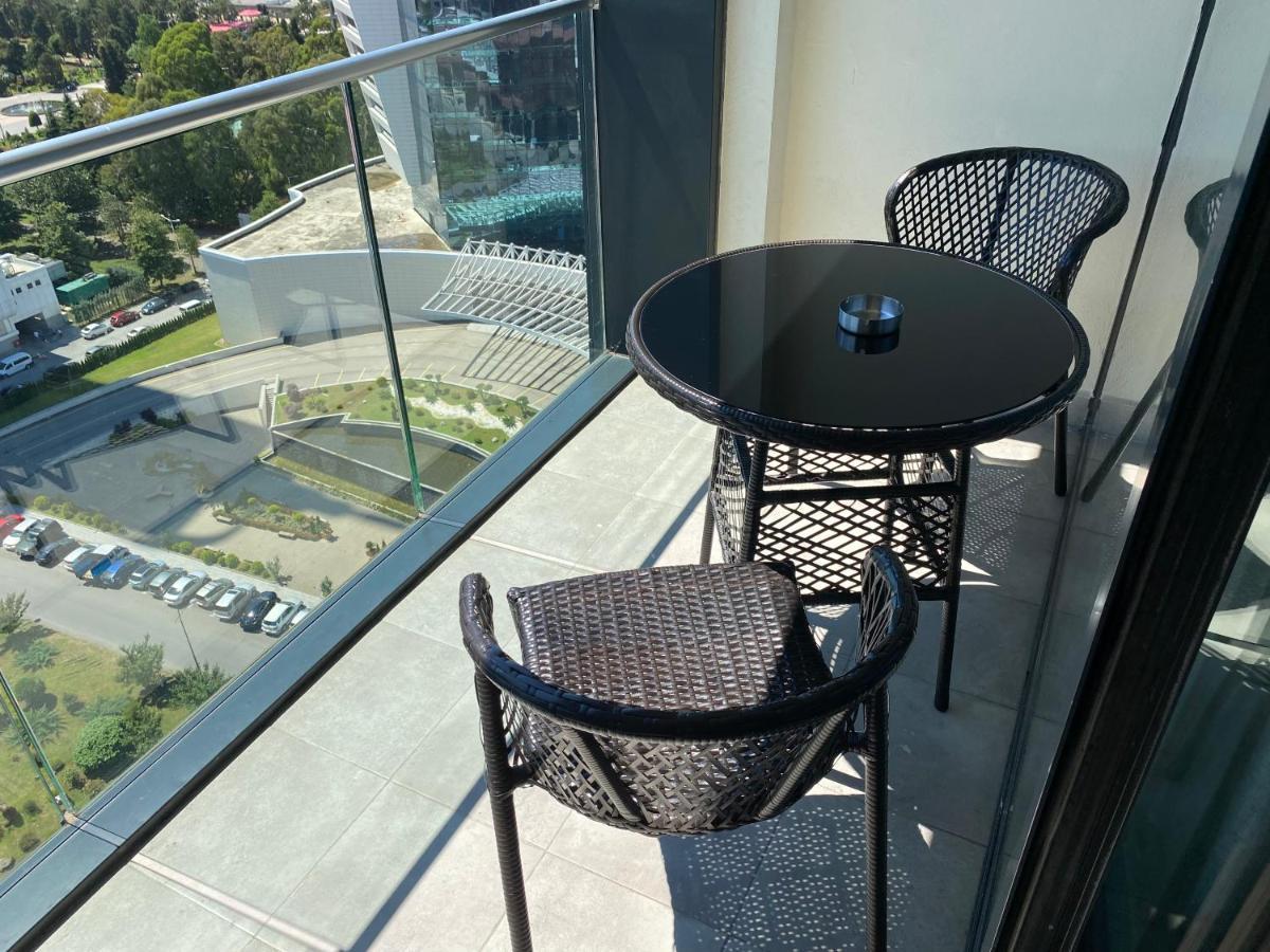 Apartment In Porta Batumi Tower Exterior foto